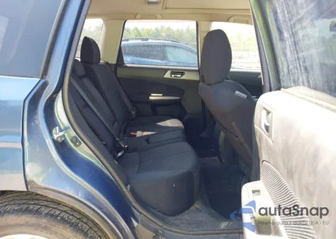 2012 Subaru Forester 2.5X Premium из США, поврежденный, VIN JF2SHBDCXCH440624